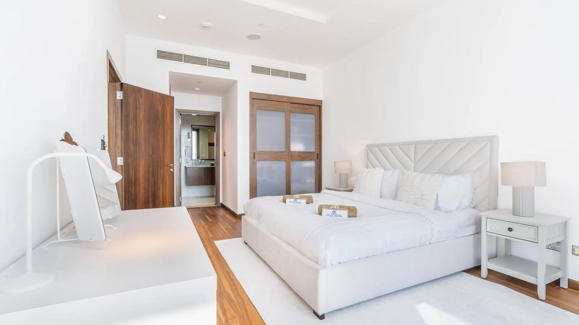 Apartment Palm Home Next To Nakheel Mall With Private Beach Dubai United Arab Emirates